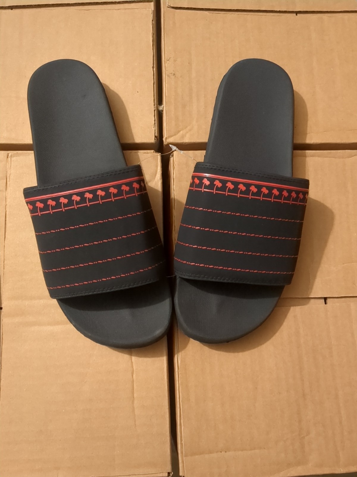In-N-Out Burger 🌴 Drink Cup Slides Palm Tree LTD Edition BLK/RED Men’s Size 12