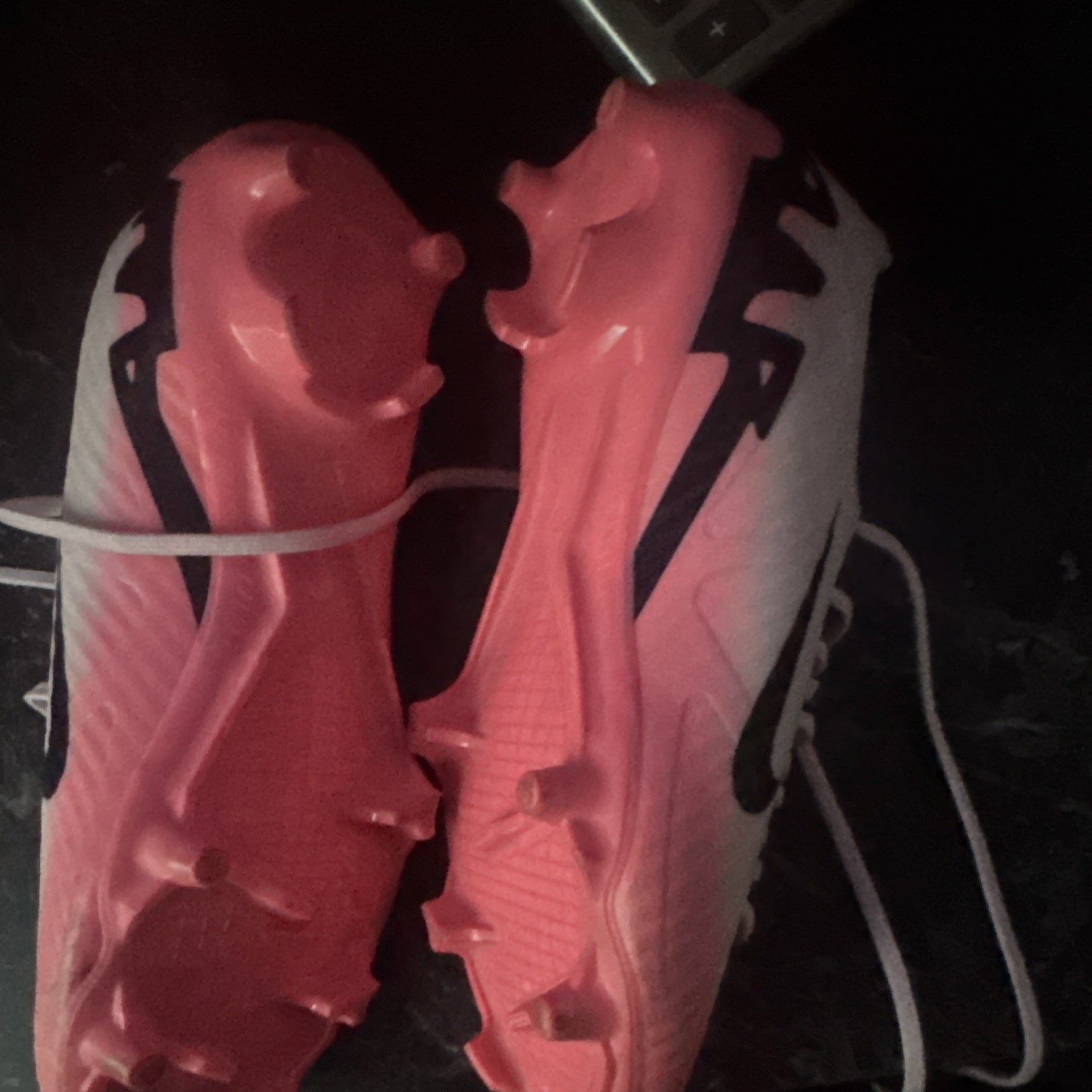 Nike Mercurial Men’s Low Top Lace-Up Soccer Cleats Solid Pink White Black