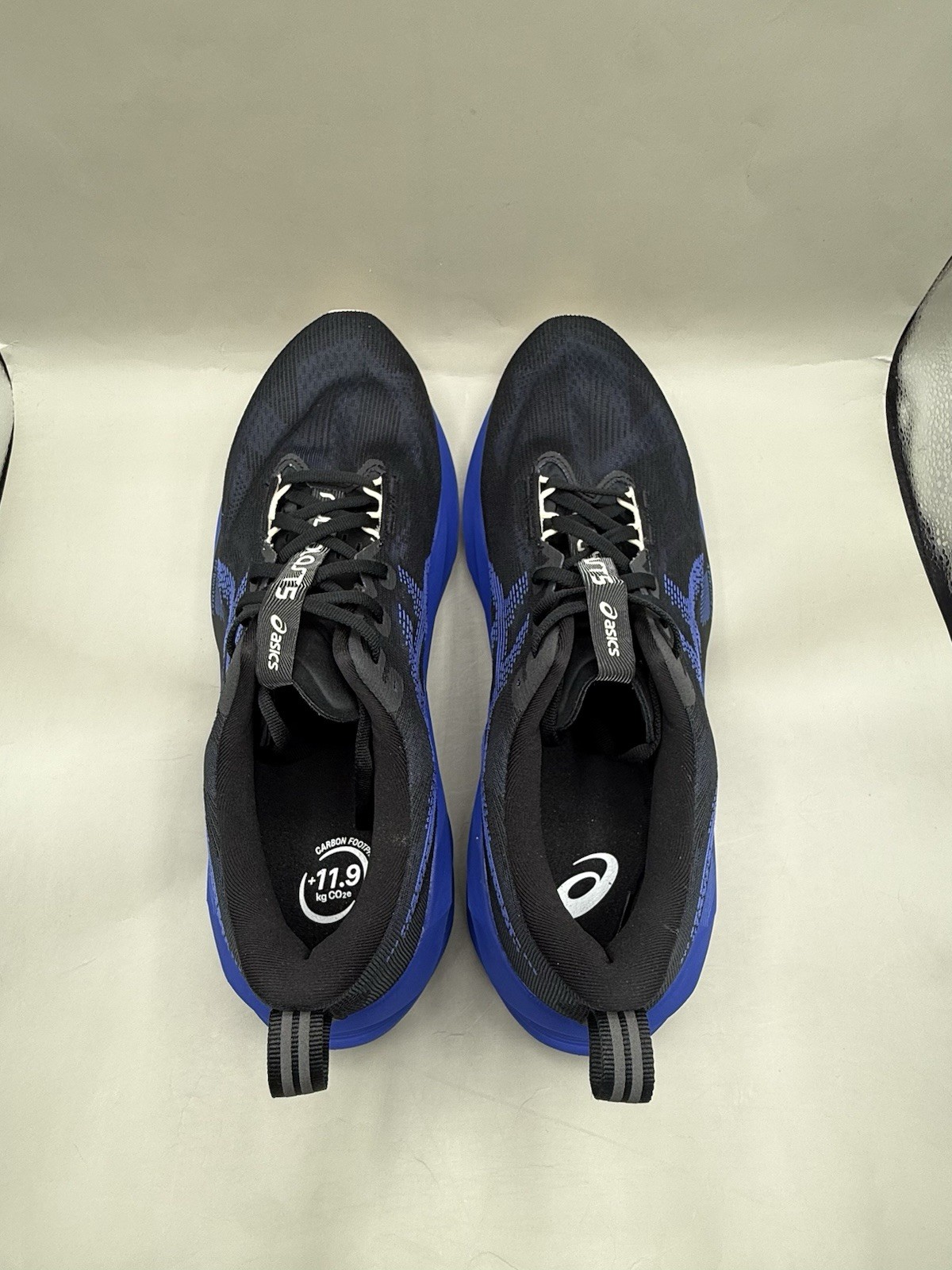 Authentic Asics Novablast 5 Black Cobalt Burst Running Men Size 13 Clean