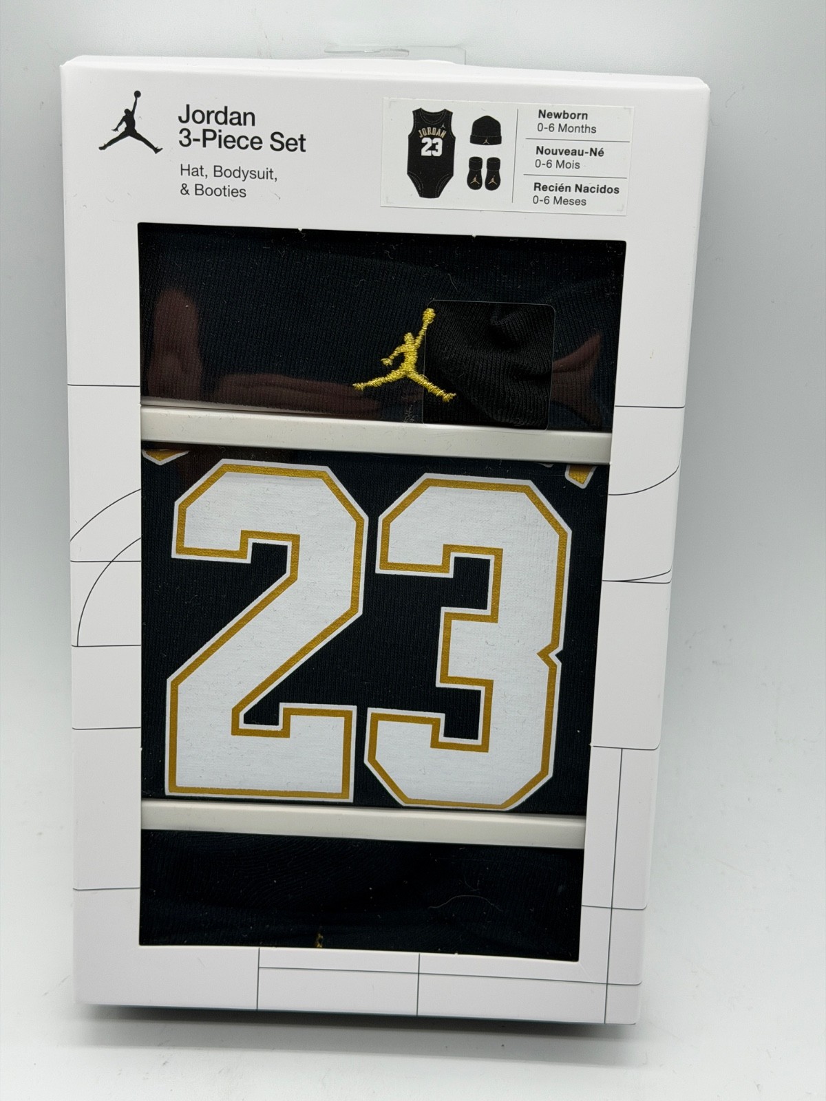 NEW NIKE JORDAN 3 PIECE SET NEWBORN 0-6 MONTHS HAT , BODYSUIT, BOOTIES