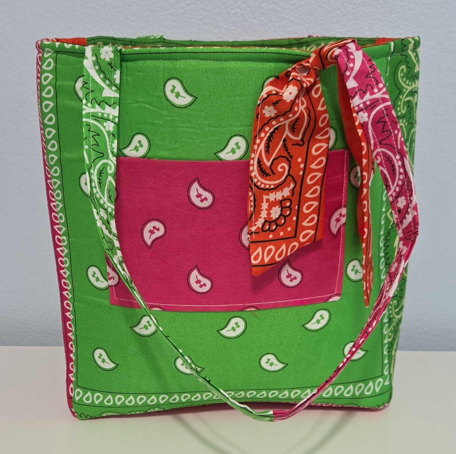 Handmade Women’s Medium Paisley Tote Bag Green Pink Orange Lined Pockets