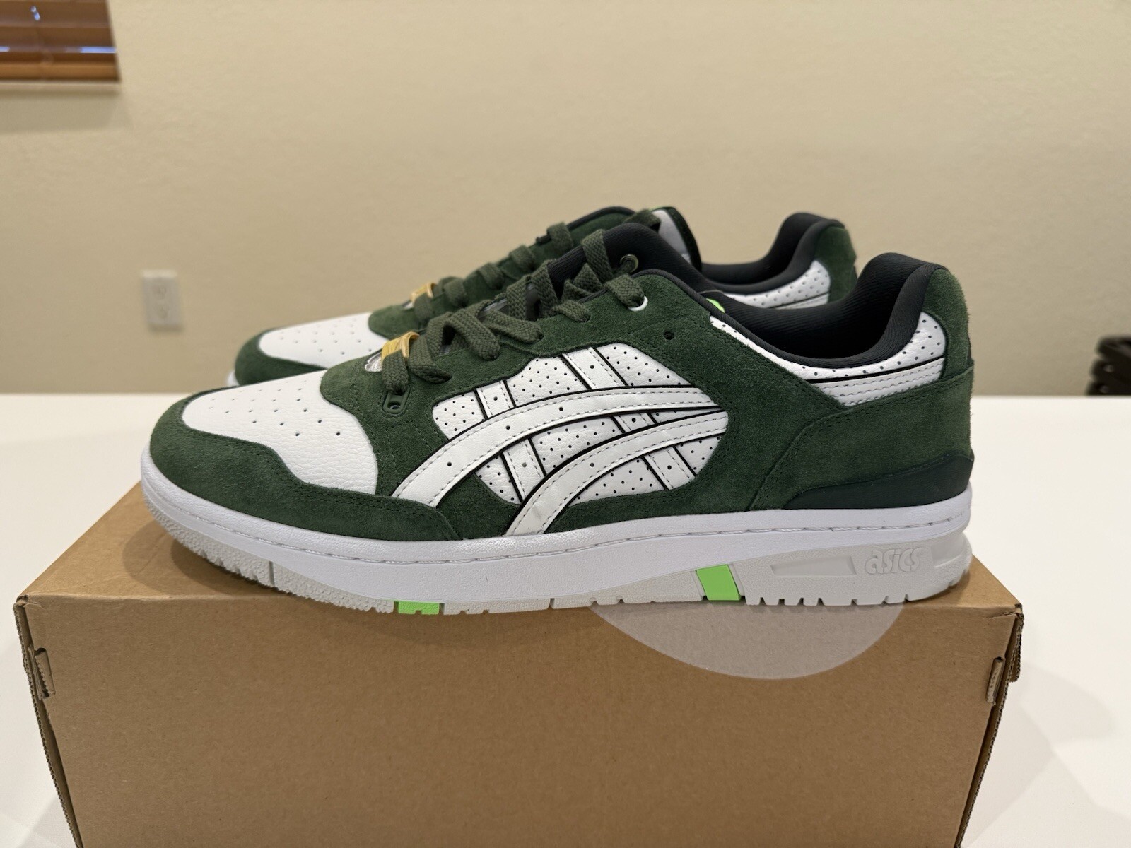 ASICS EX89 Mens Mulpt Sizes Shoes White Green Classic Sneakers NEW 1201A963-101