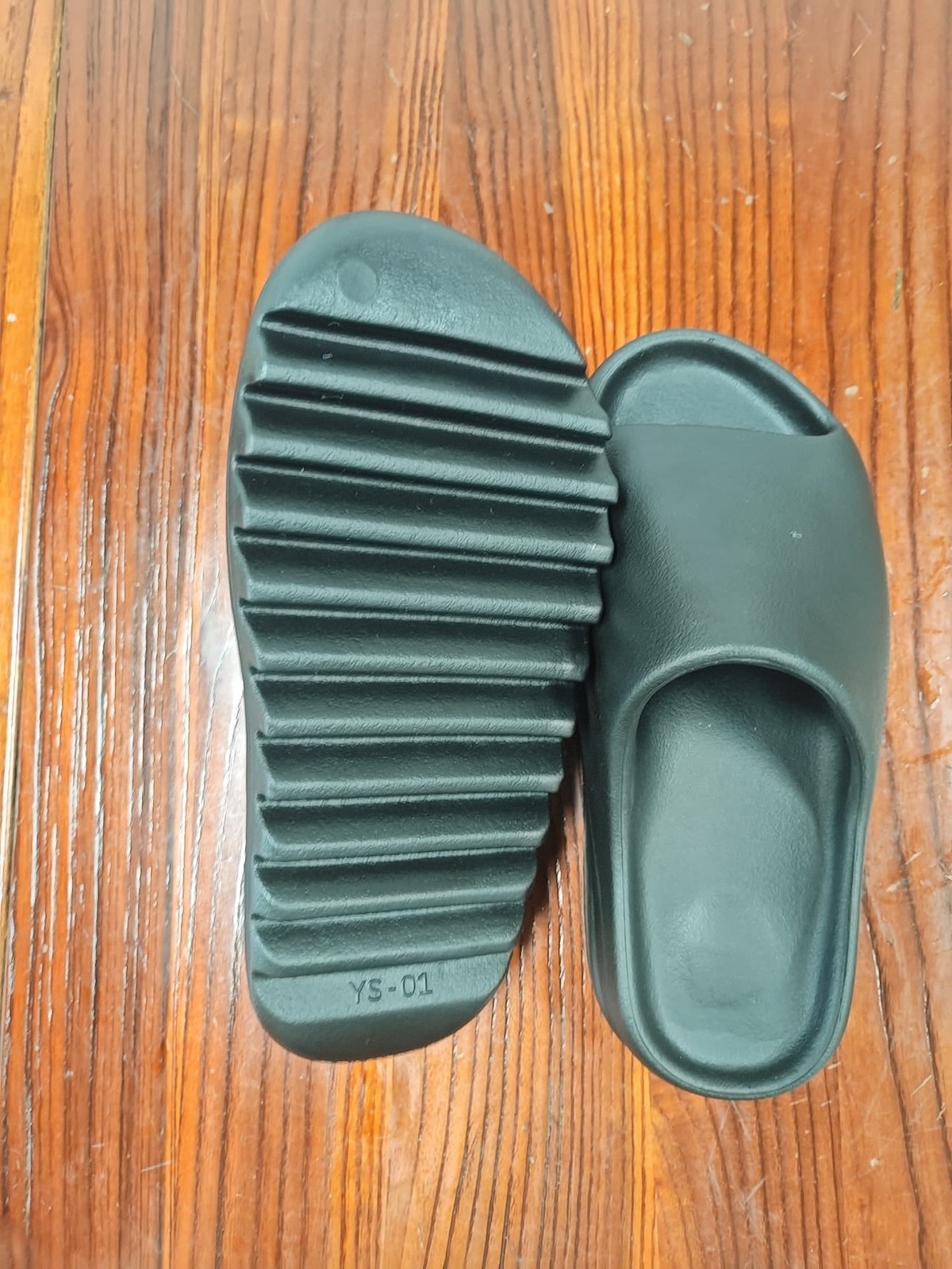 Yeezy Slide YZY YS-01 Black AUTHENTIC NEW 100% Authentic Sizes 6-12