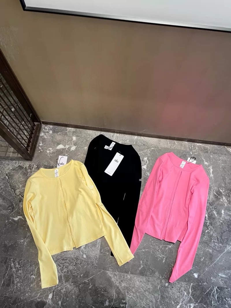 NEW AIo Yoga Dreamlight Long Sleeve Shirt Threaded Knit Soft Casual Women’s Top