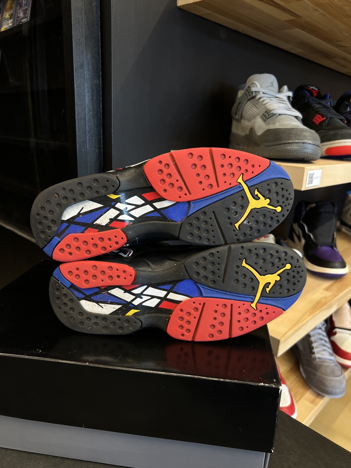 Jordan 8 Retro Playoffs (2023) Size 9, PREOWNED