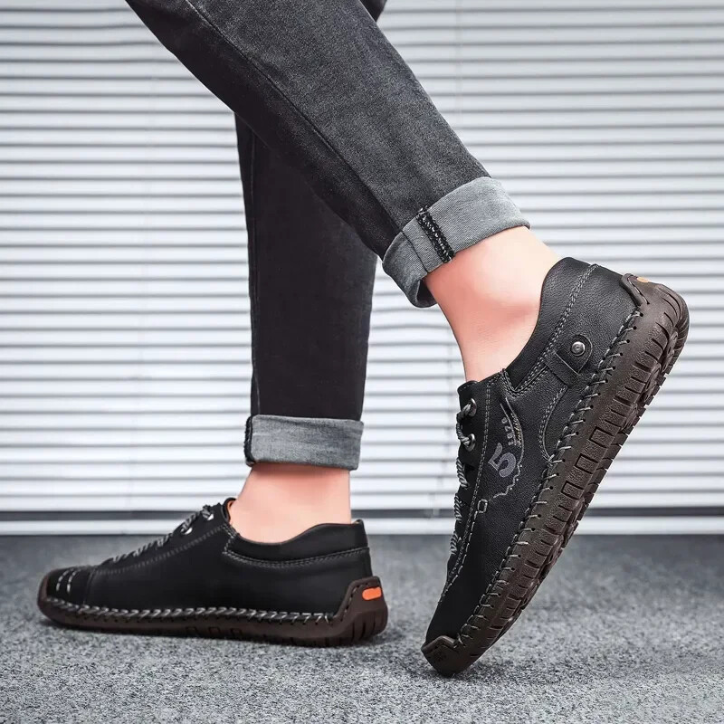 Men Hand Stitched Leather Walking Shoes Lace Up Non Slip Casual Outdoor Sneakers