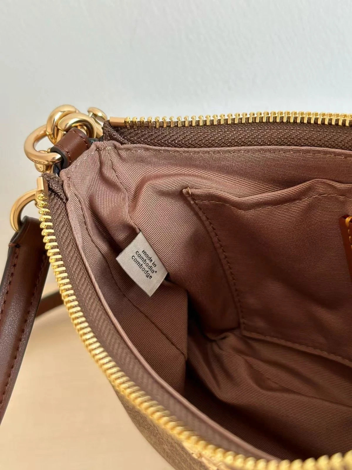 COACH Teri Shoulder Bag In Signature Canvas Gold/Tan/Brown New
