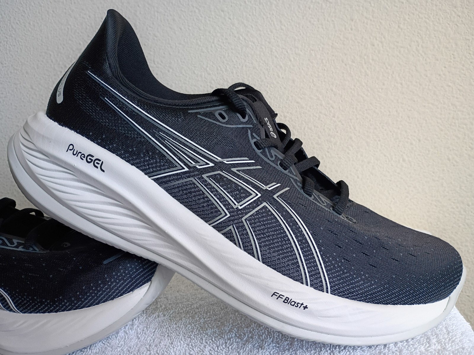 ASICS GEL-Cumulus 26 Men’s Running Shoes Black/Concrete 1011B792-002