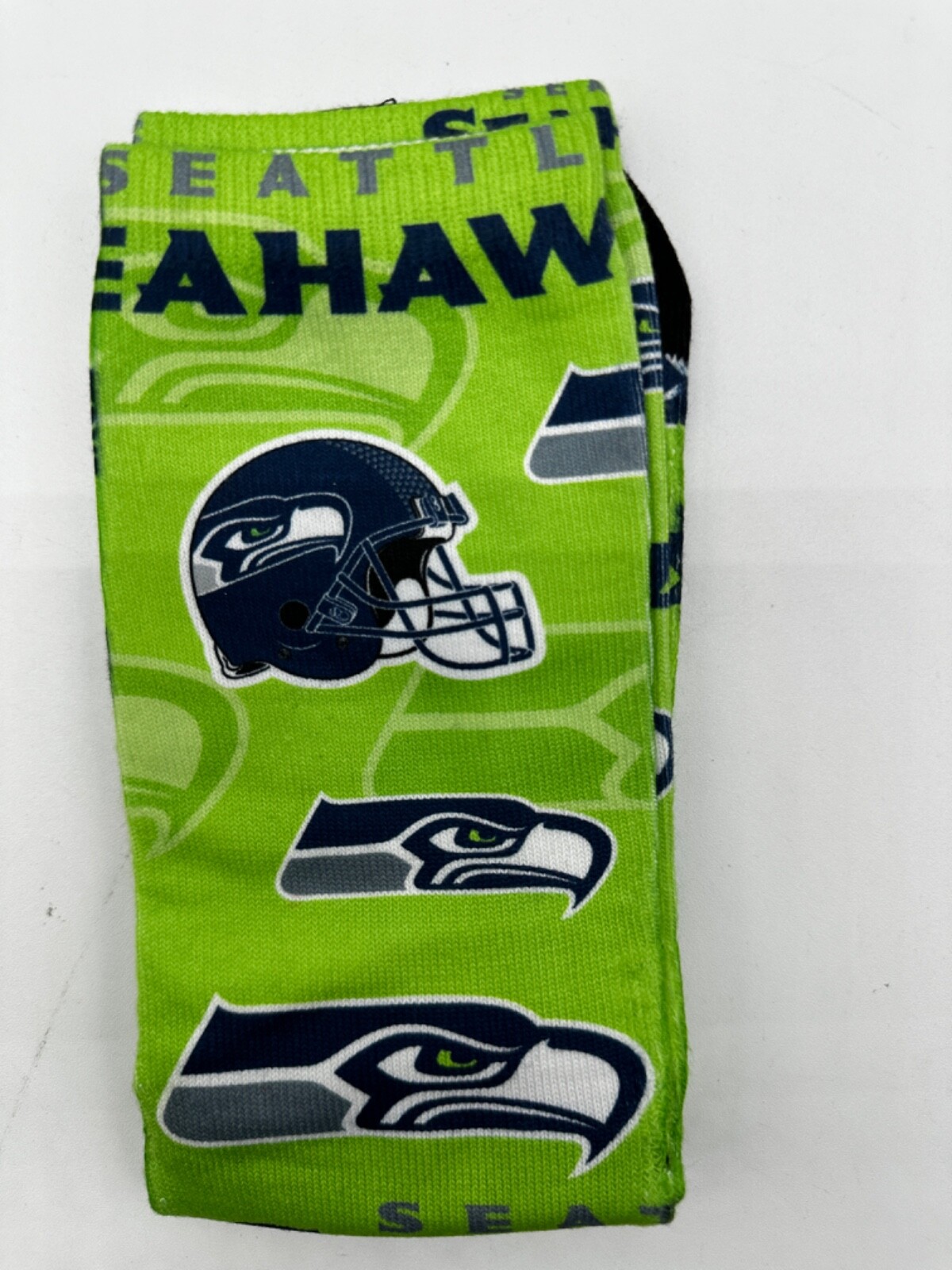 NEW ONE PAIR MENS “FOR BARE FEET” CREW SOCKS ALL 32 FOOTBALL TEAMS 10-13