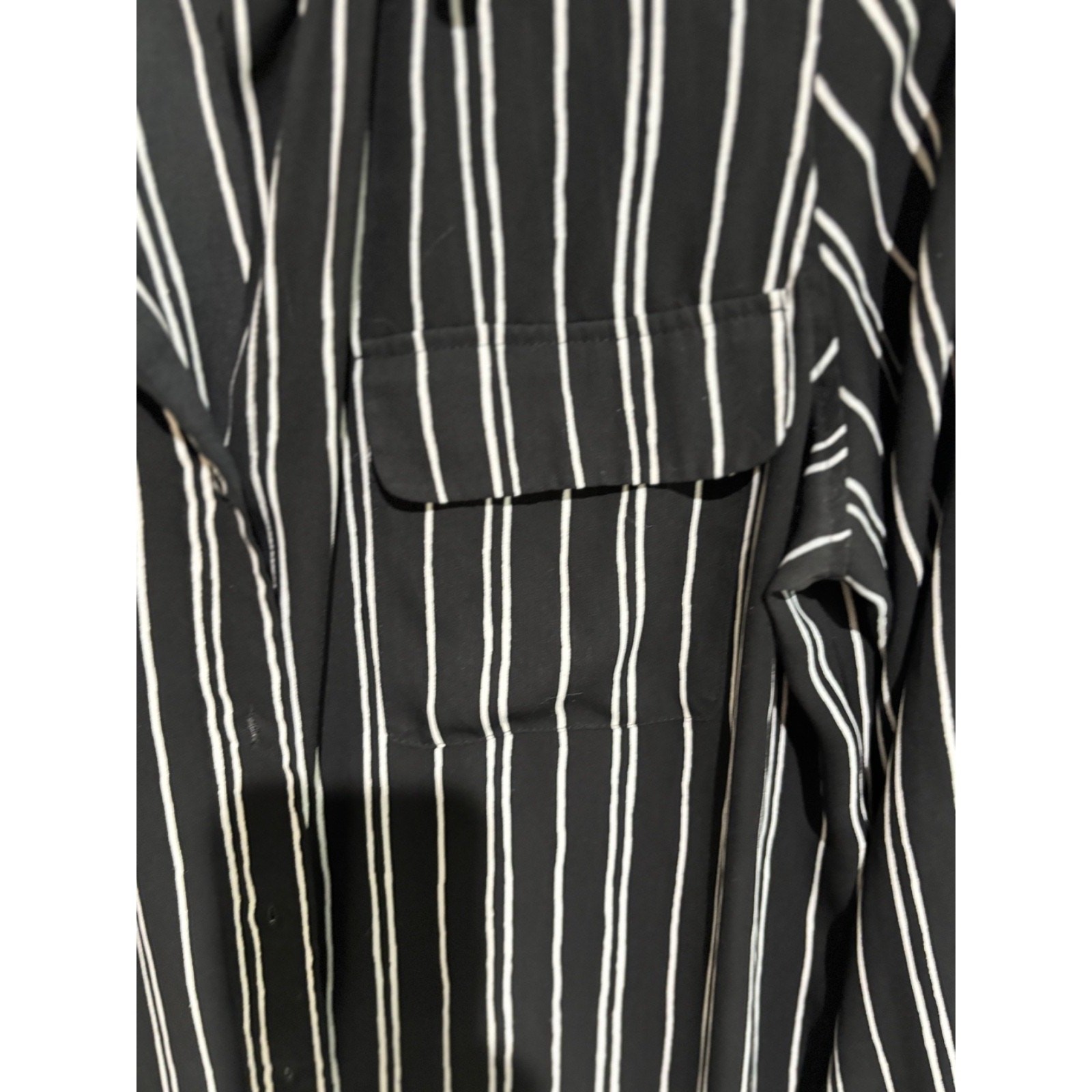 Who What Wear Women’s Black & White Long Sleeve Button Down Shirt sz XL Capsule