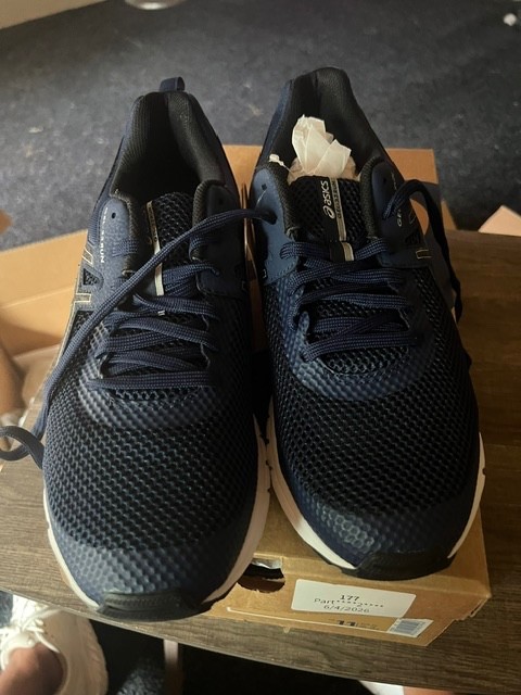 Size 11 – Asics Gel 33 Run Blue / Black
