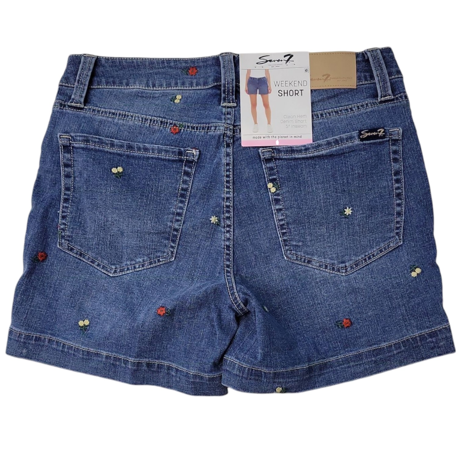 Seven7 Women’s Mid-Rise Comfort Stretch Weekend Short