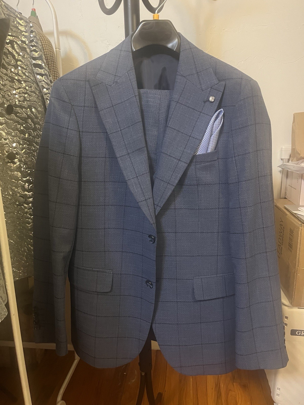 European 3 Piece Wide Lapel Luxurious Men’s Suit Slim Fit