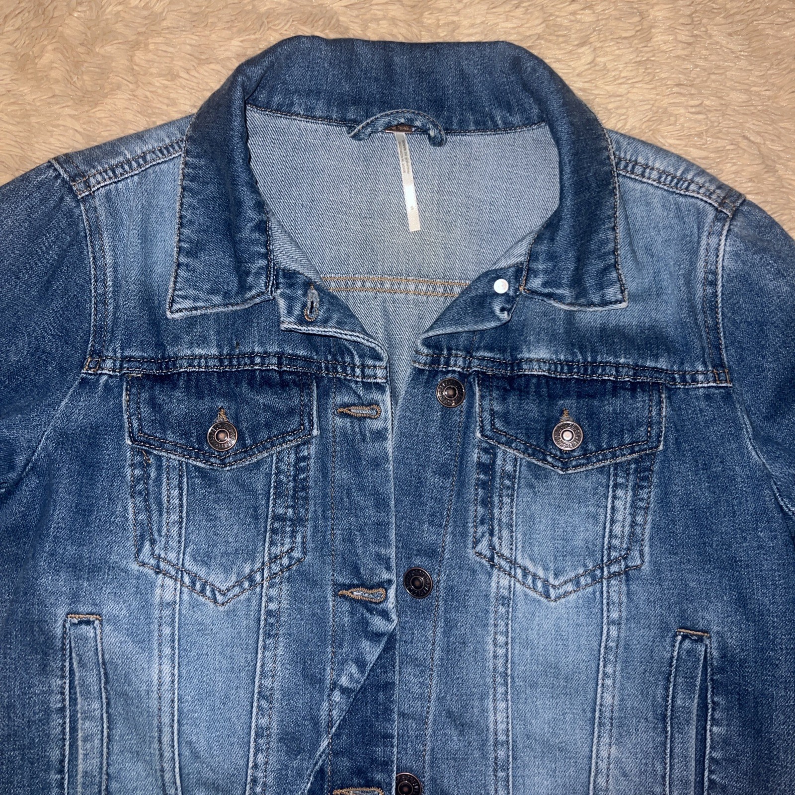 Free People Denim Jacket Womens Small Blue Button Front Cropped Jean