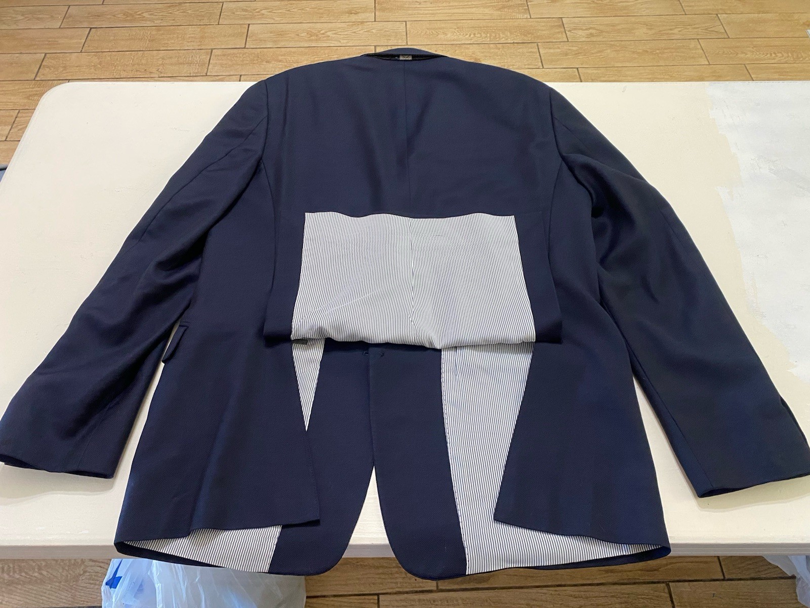 Men’s Todd Snyder Mayfair Fit 100% Wool Two Button Sport Coat Size 44L Worn Once