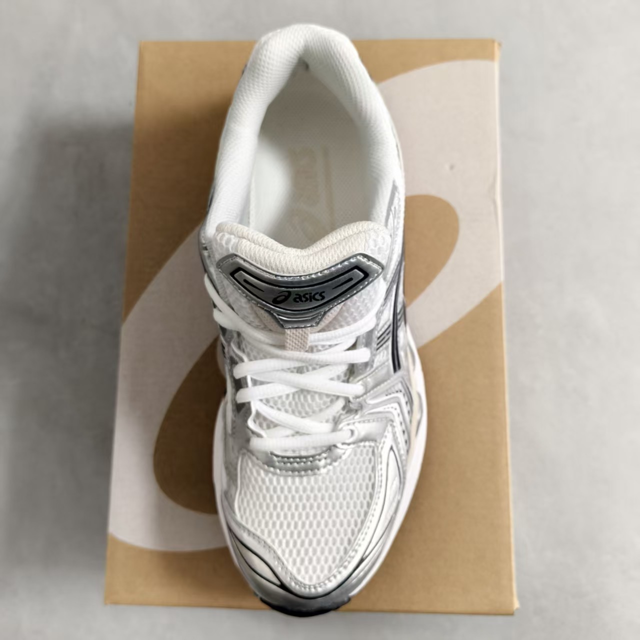 ASICS Gel-Kayano 14 White, Graphite, Grey 1203A537-110 Men’s, Brand New