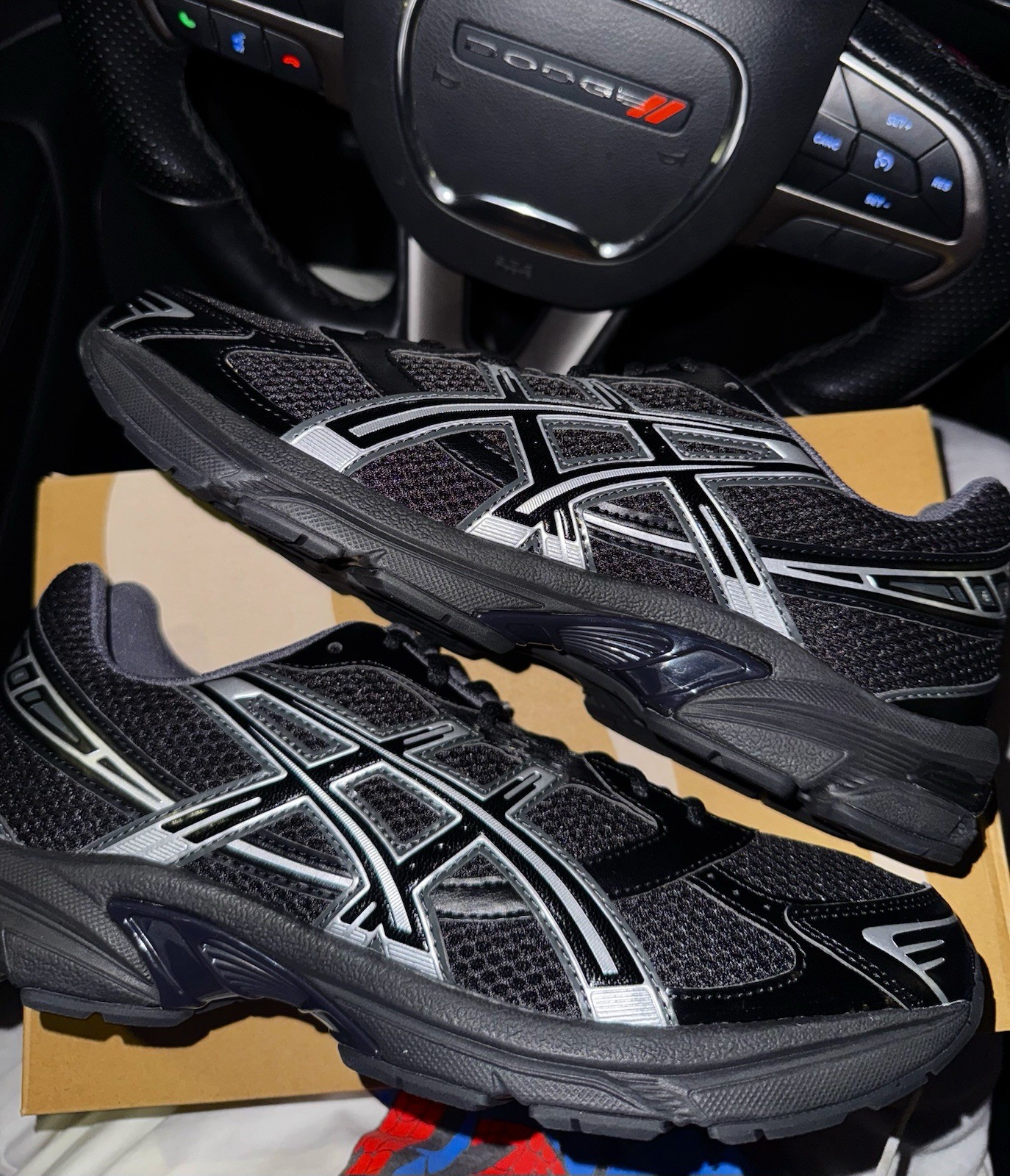 Men’s Size 11 ASICS Gel-1130 Black Pure Silver 1201A906-001 Brand New