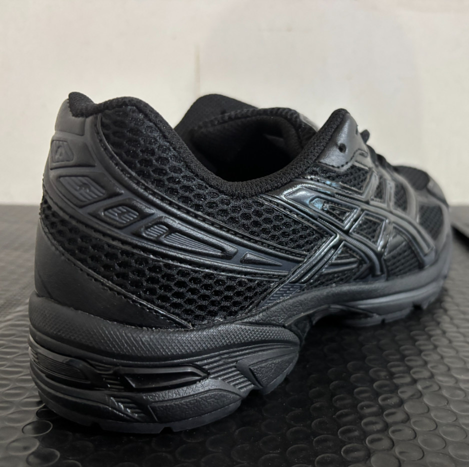 ASICS Gel 1130 Men’s Shoe Lifestyle Black Sneaker US 8.5 No Box