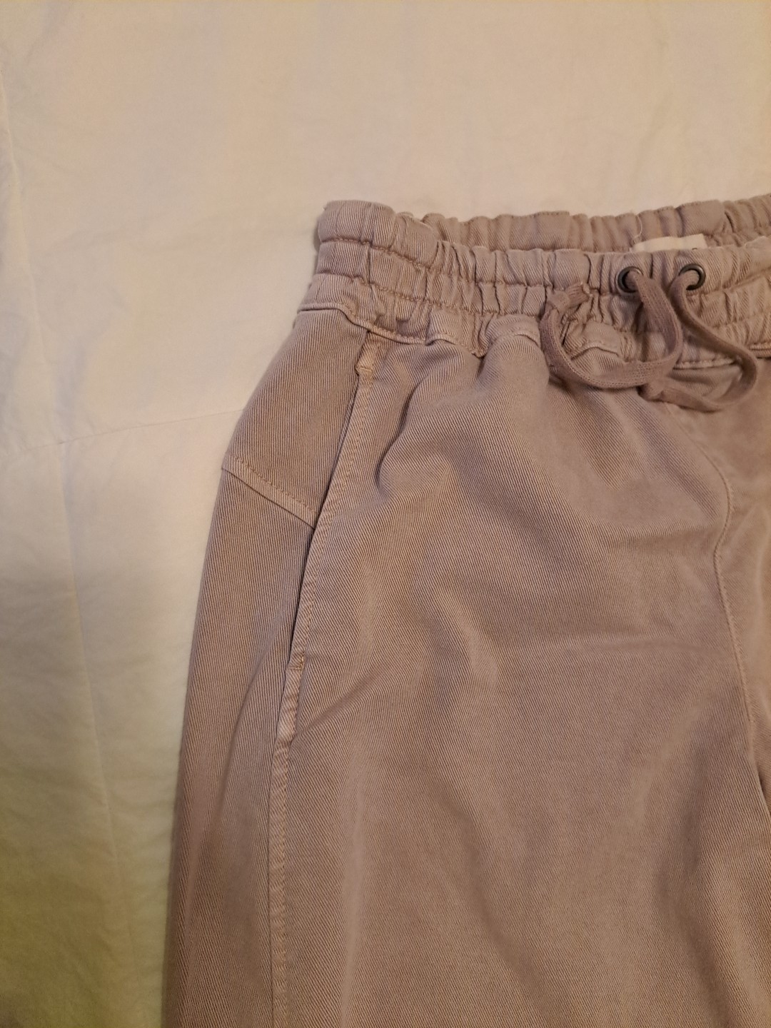 PILCRO mid-rise parachute pants Sz S EUC Beige Returns Accepted