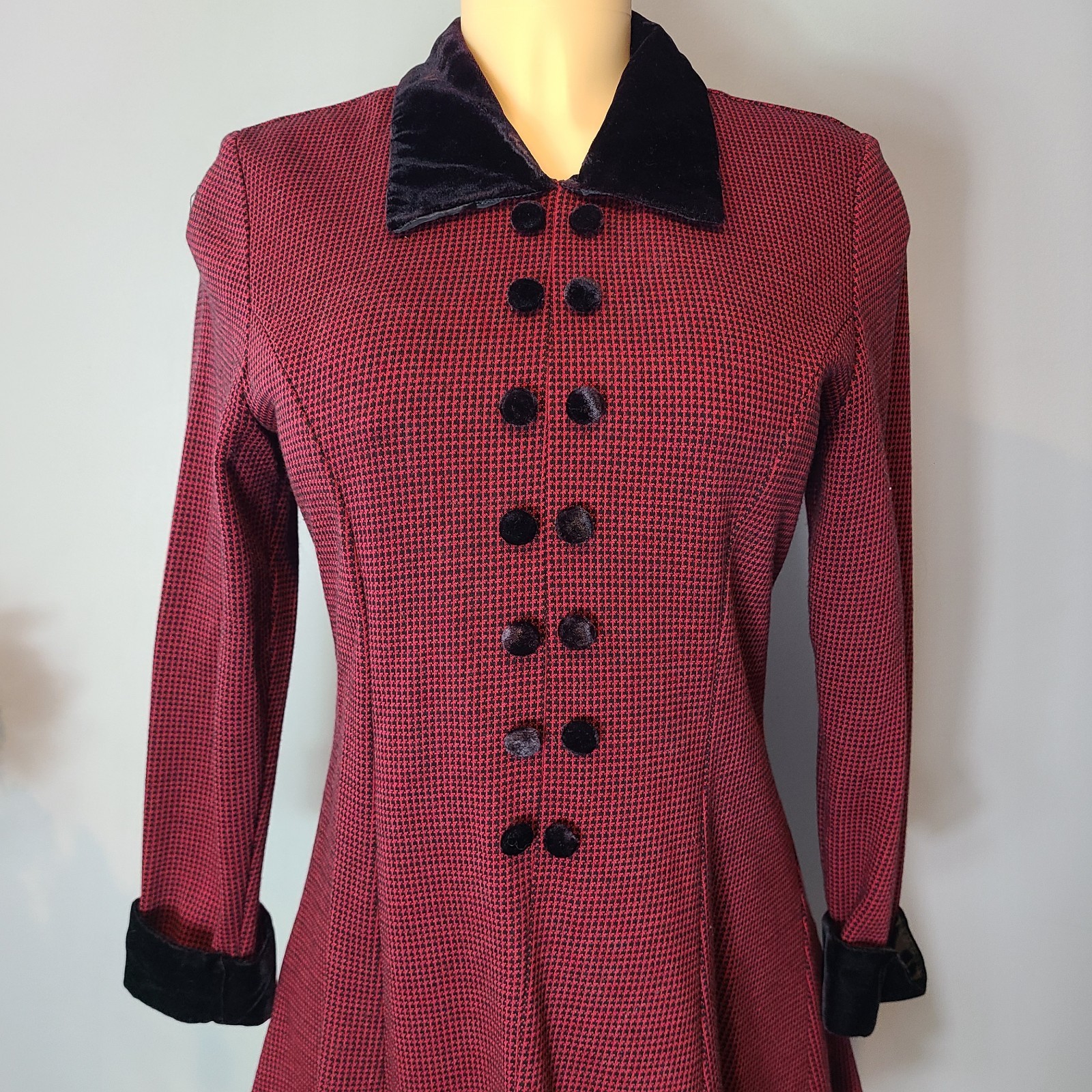 DBY LTD Vtg 90s Plaid Velvet Dress Old Money Tie Back Euro Preppy Kawaii