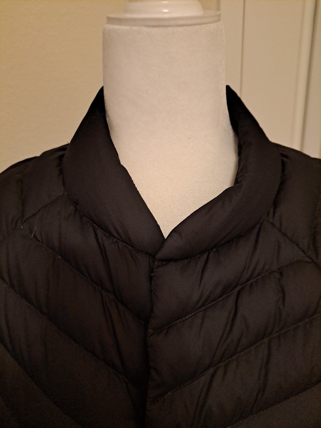 Lululemon Mens Snap Down Jacket Onyx Sz L EUC Returns Accepted