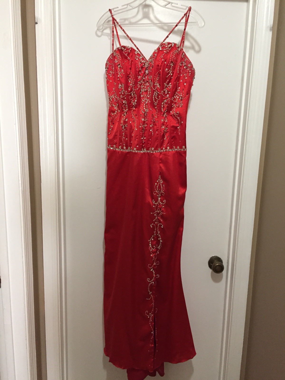 Red Prom Dress Size 9/10 Mori Lee by Madeline Gardner (Returns accepted)