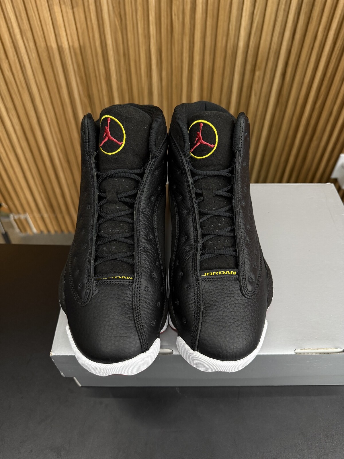 Jordan 13 Retro Playoffs (2023) Size 9.5, PREOWNED-R