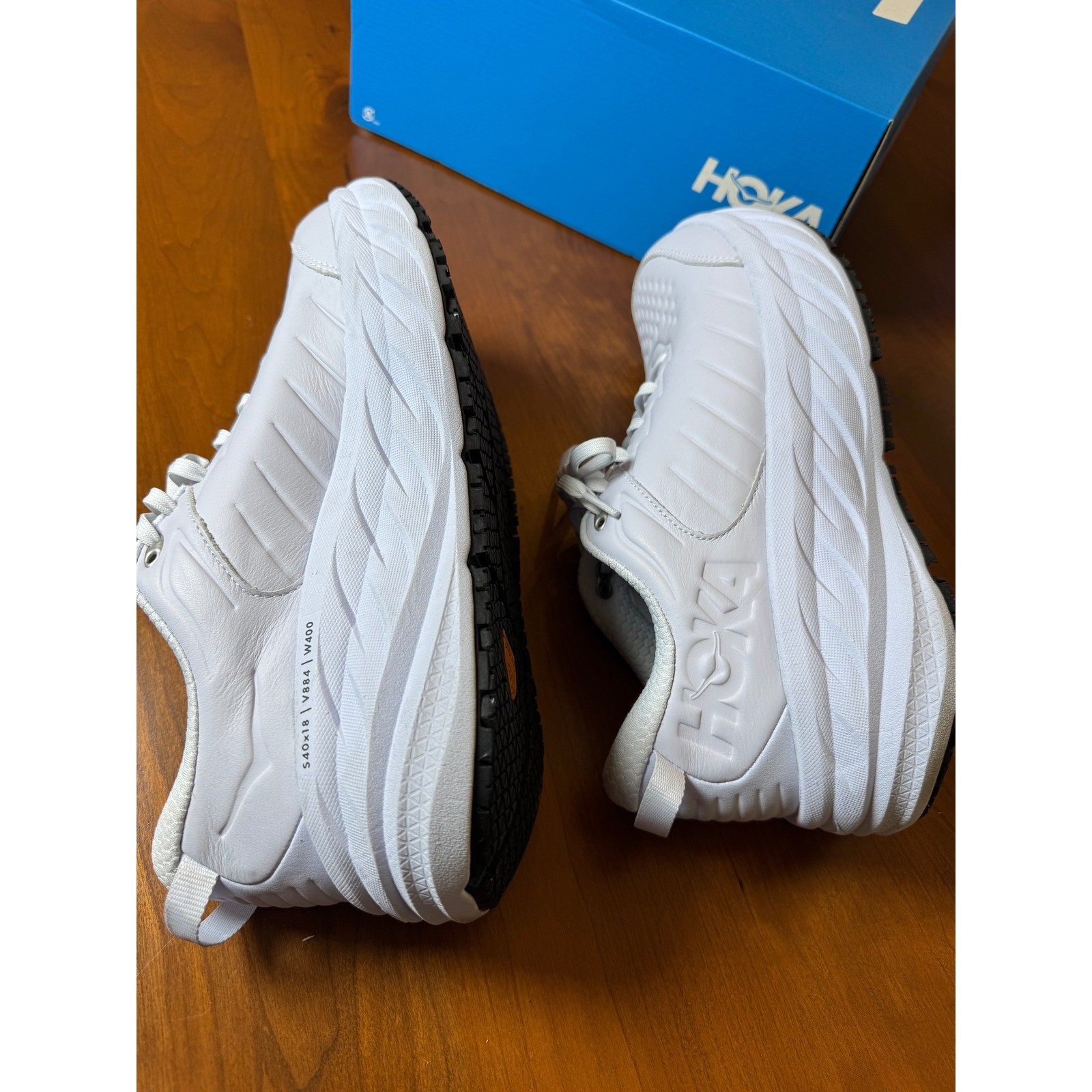 Hoka One One Bondi SR Mens White Leather Slip Resistant Walking Shoes Sneaker
