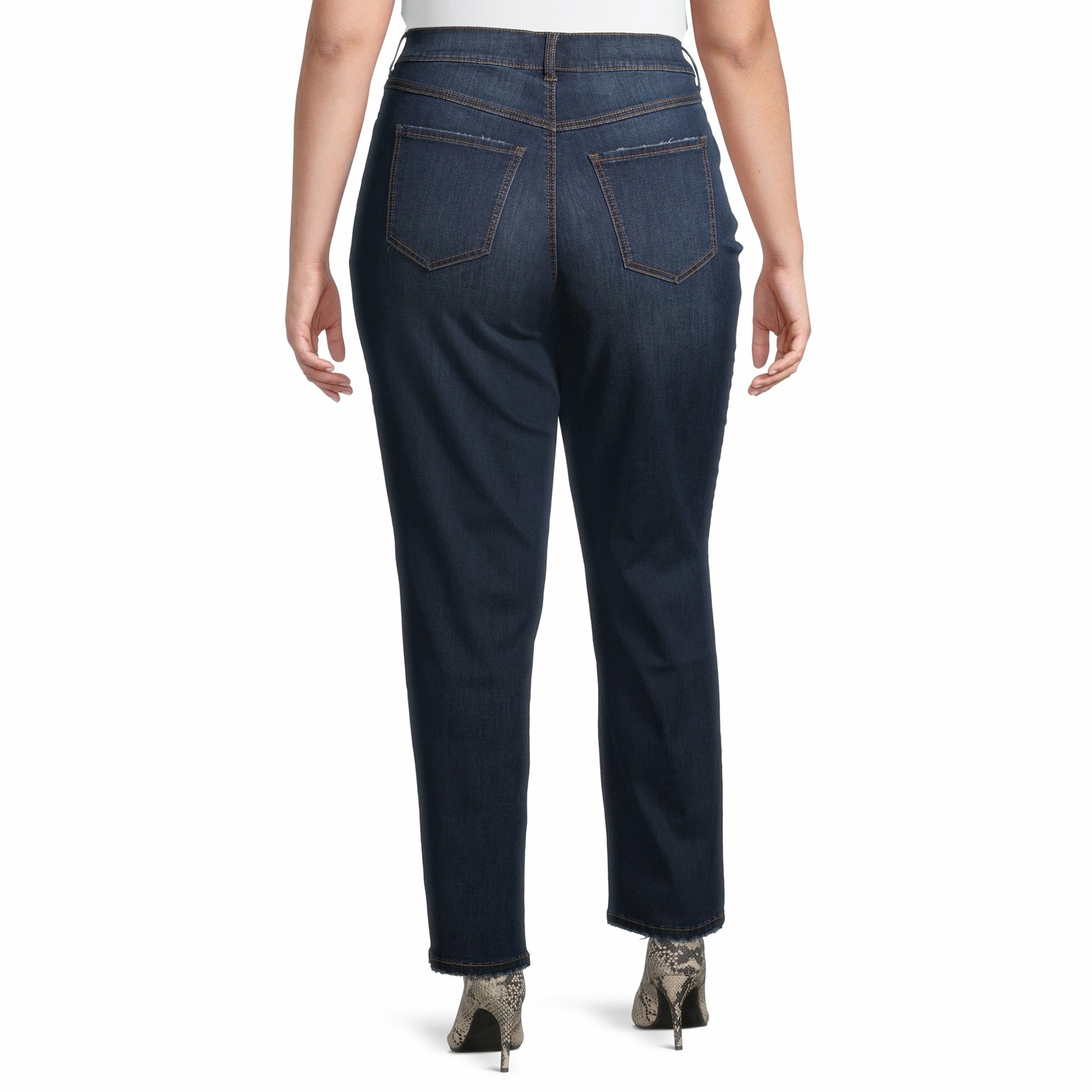 Terra and Sky Women’s Plus Size Core Denim Straight Leg Jeans Various Sizes Wash