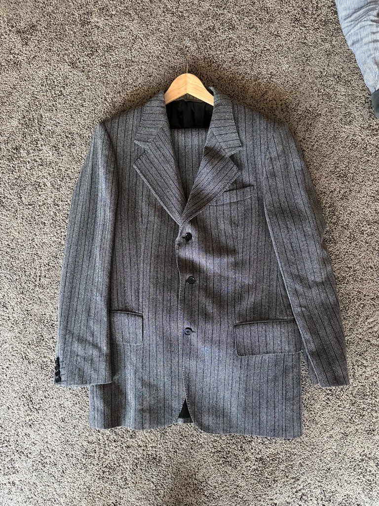 john varvatos hand made italian suit 40, 42