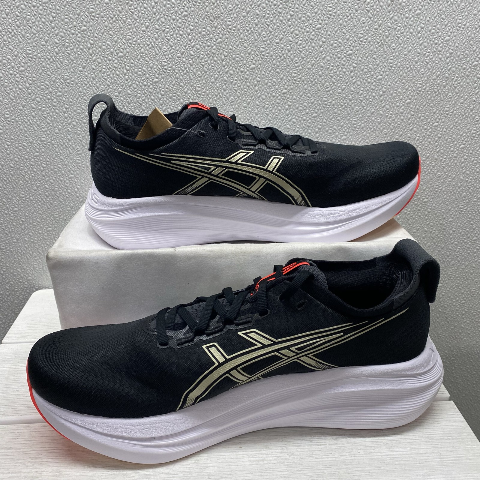 Asics Mens Size 11 Gel Nimbus 27 Athletic Sneakers Black Khaki Lace Up