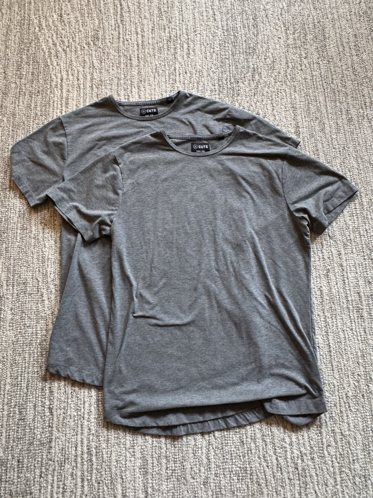 17 Pieces Huge Cuts / AO Men’s Small Bundle – Premium Basics Capsule Wardrobe