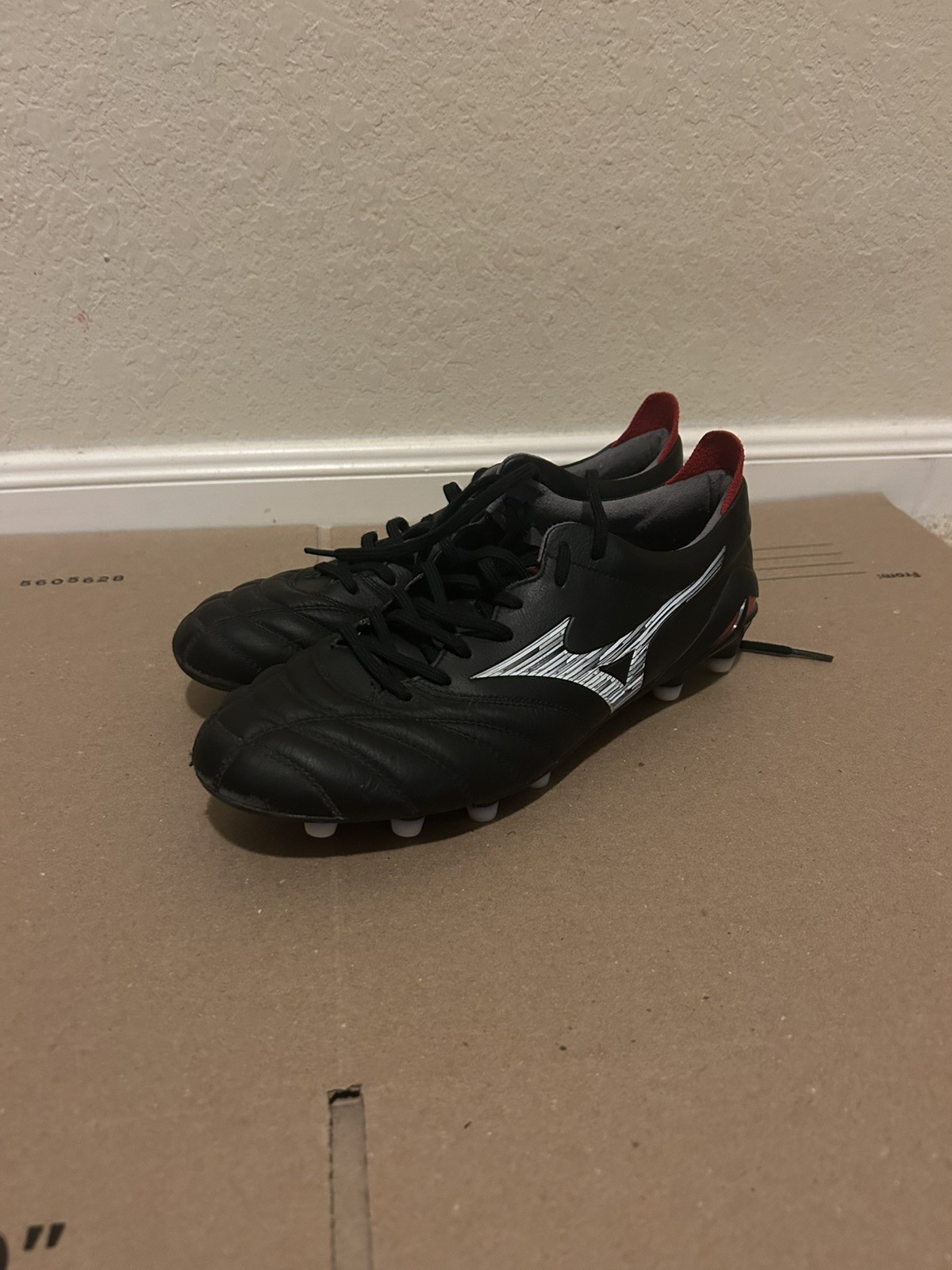 Mizuno Soccer Cleats MORELIA NEO 4 JAPAN Black/White P1GA2330 01 MADE IN JAPAN