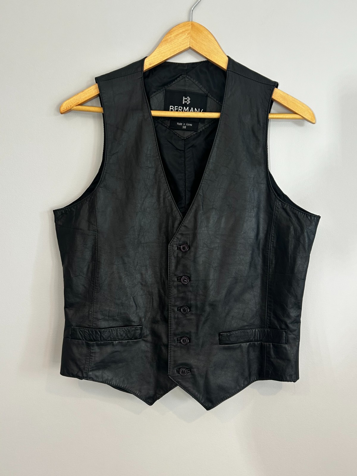 Vintage Men’s Black Leather Vest Bermans Size 38 Biker Motorcycle Western 108