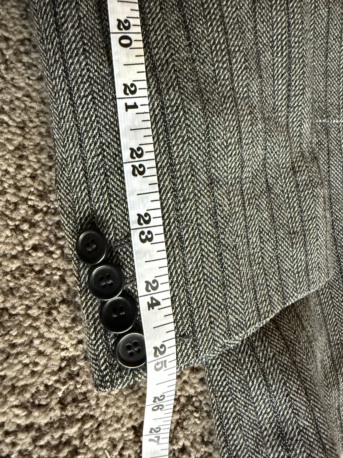 john varvatos hand made italian suit 40, 42