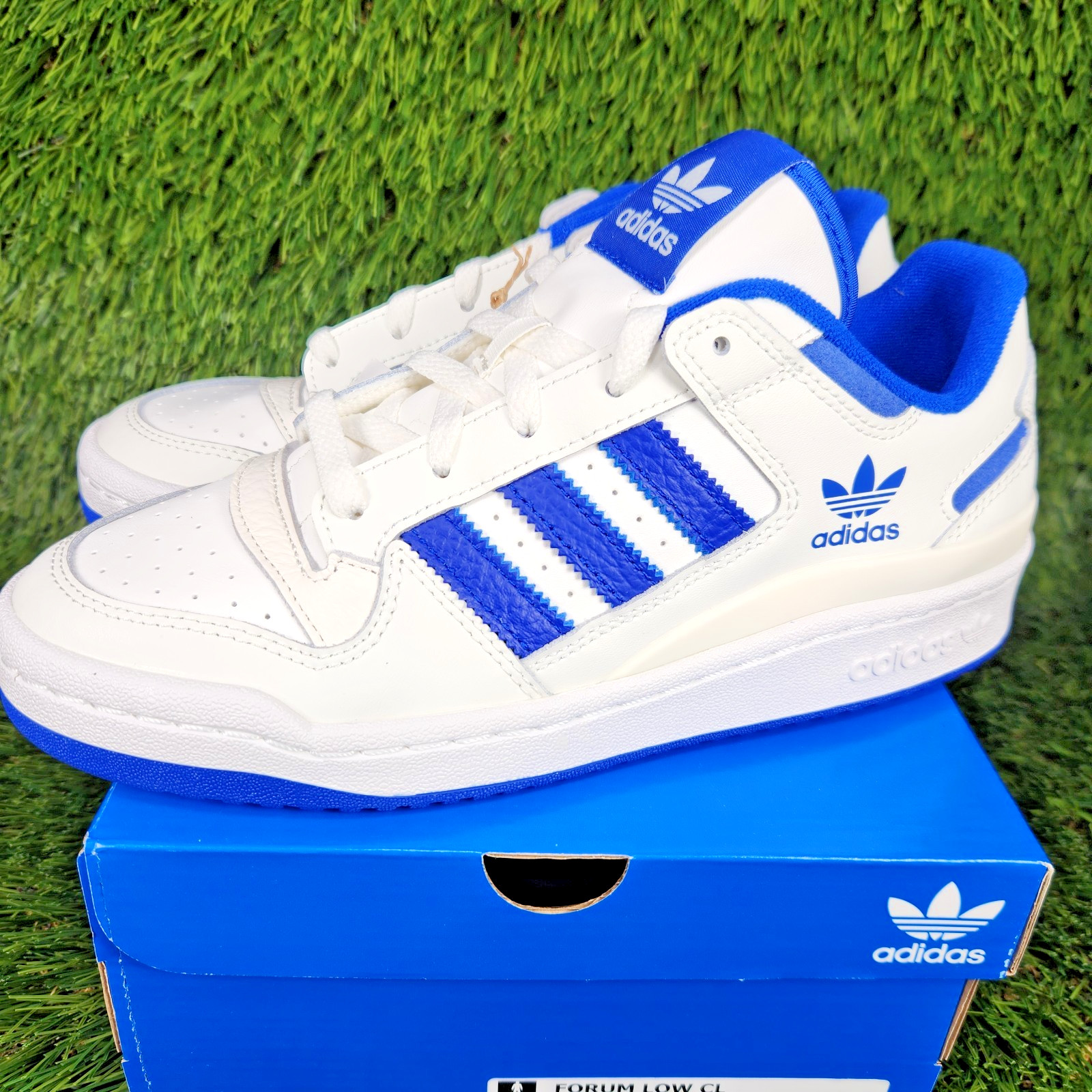 Adidas Forum Low CL Mens 8.5, Womens 9.5 White Royal Blue Sneaker IH7829 Classic