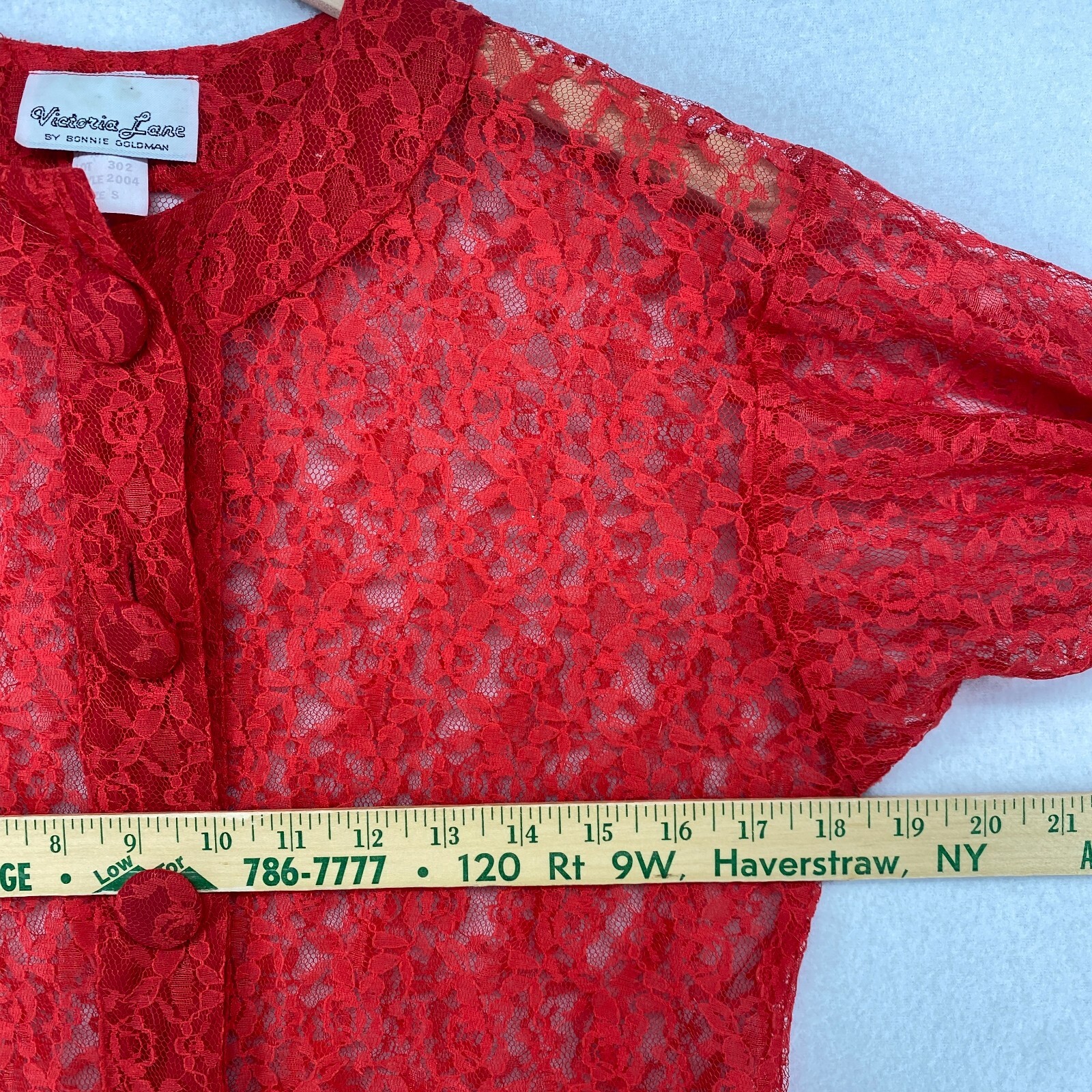 VICTORIA LANE BONNIE GOLDMAN Top S Sheer Lace Floral Button Up Long Sleeve Red