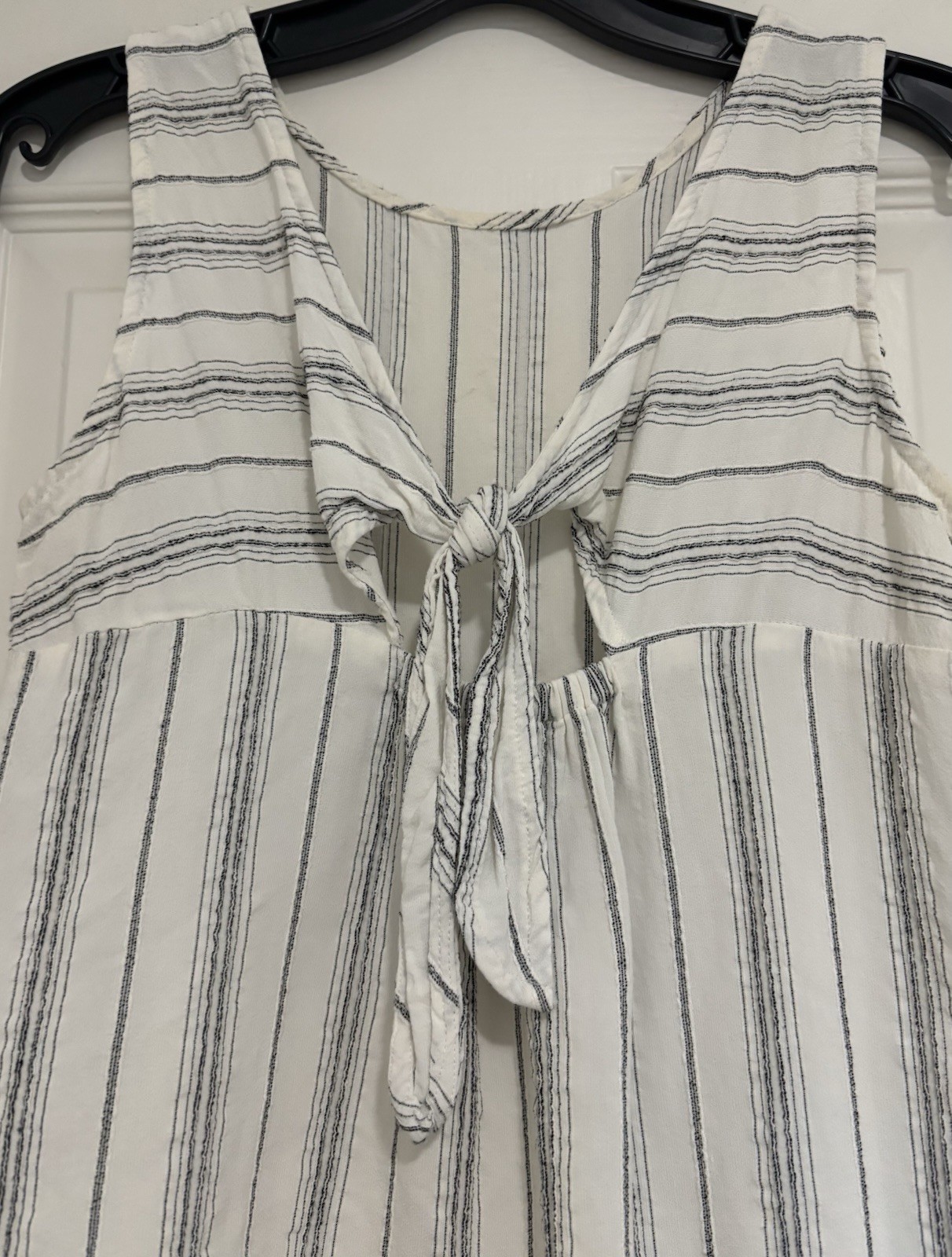 LOFT Boho Old Money Quiet Luxury Scandi Minimal Resortcore Open Tie Back Size Sp
