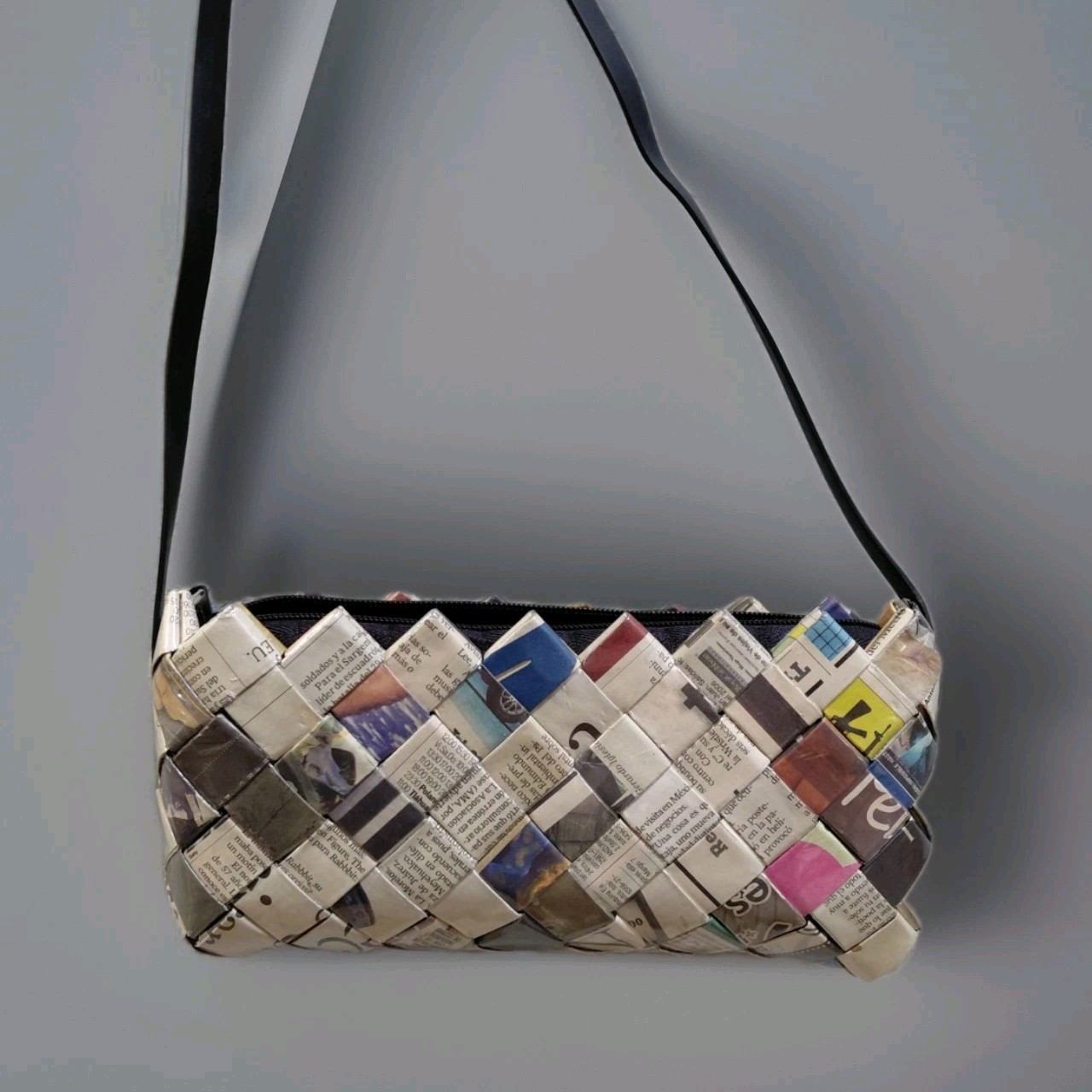 ECOIST Woven Wrappers Zippered Recycled Magazine Purse 9 X 2 Inches