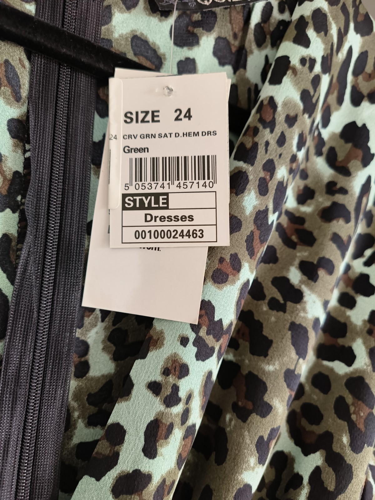 Quiz Green Satin Leopard Print Long Dress UK Size 24 New with Tags