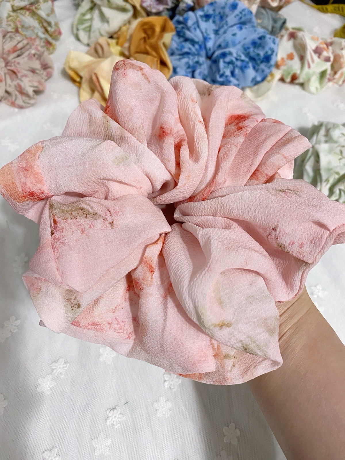 [US Seller] Random 4pcs Handmade Medium Large Size Classic Floral Hair Scrunchie