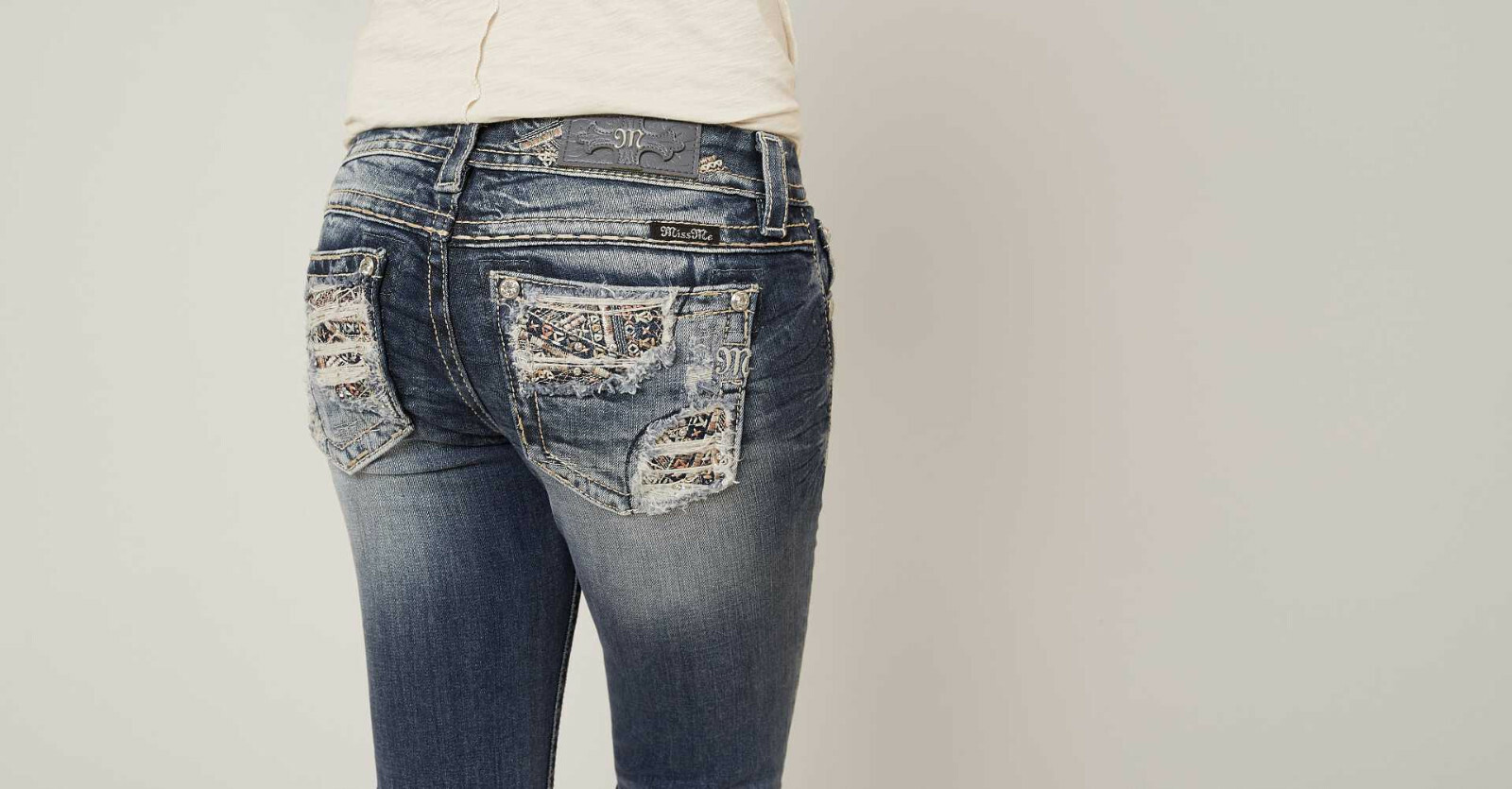 New Womens Miss Me Bootcut Signature Jean 26 27 28 29 30 31 32 33 34 36 R & L