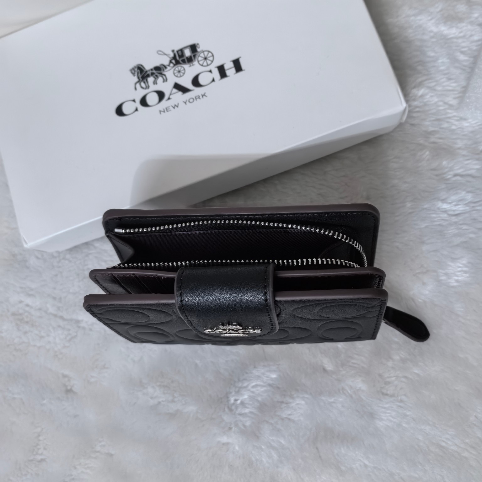 COACH Medium Corner Zip Wallet With Signature CM241 Black outlet New