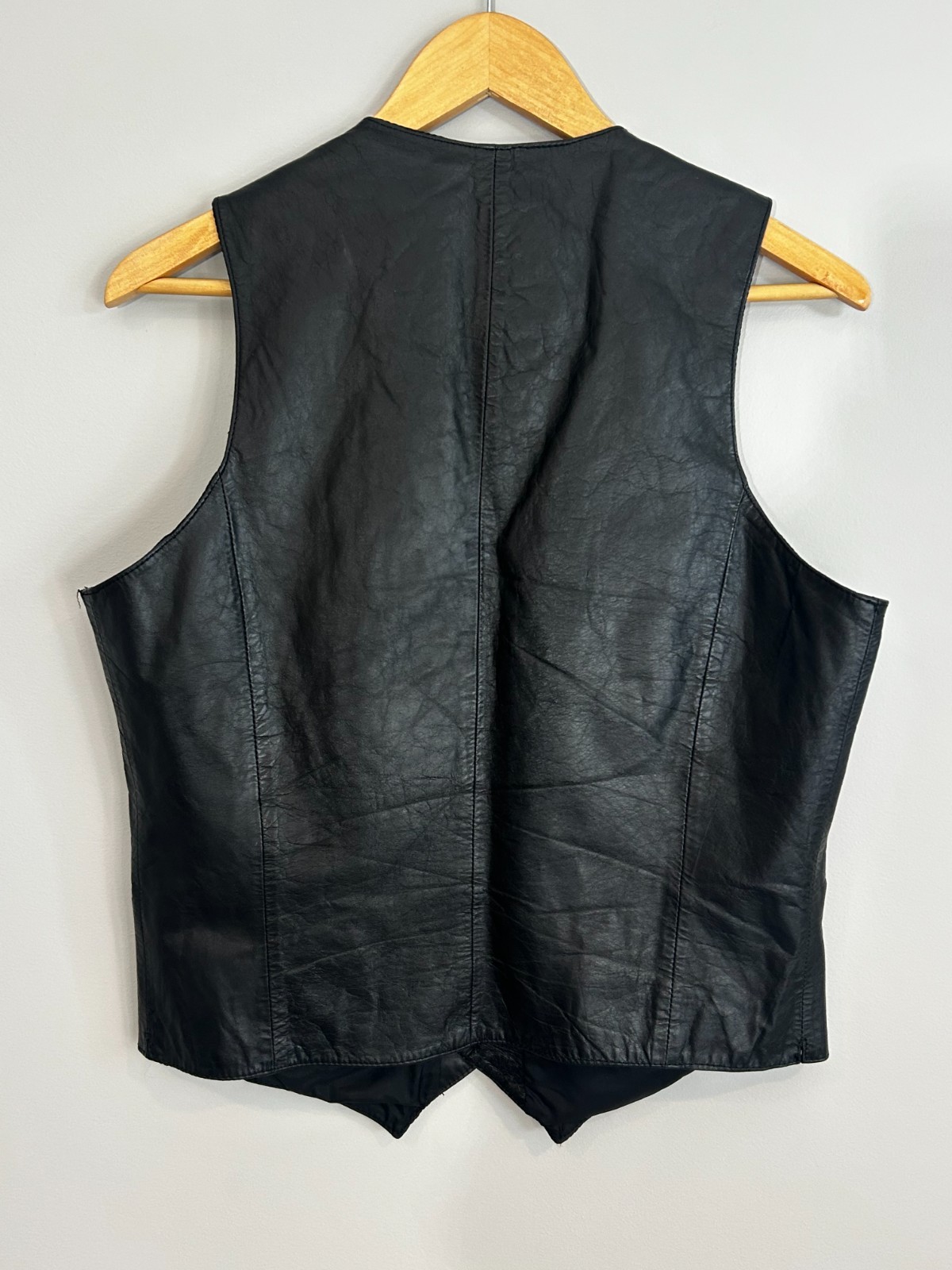 Vintage Men’s Black Leather Vest Bermans Size 38 Biker Motorcycle Western 108
