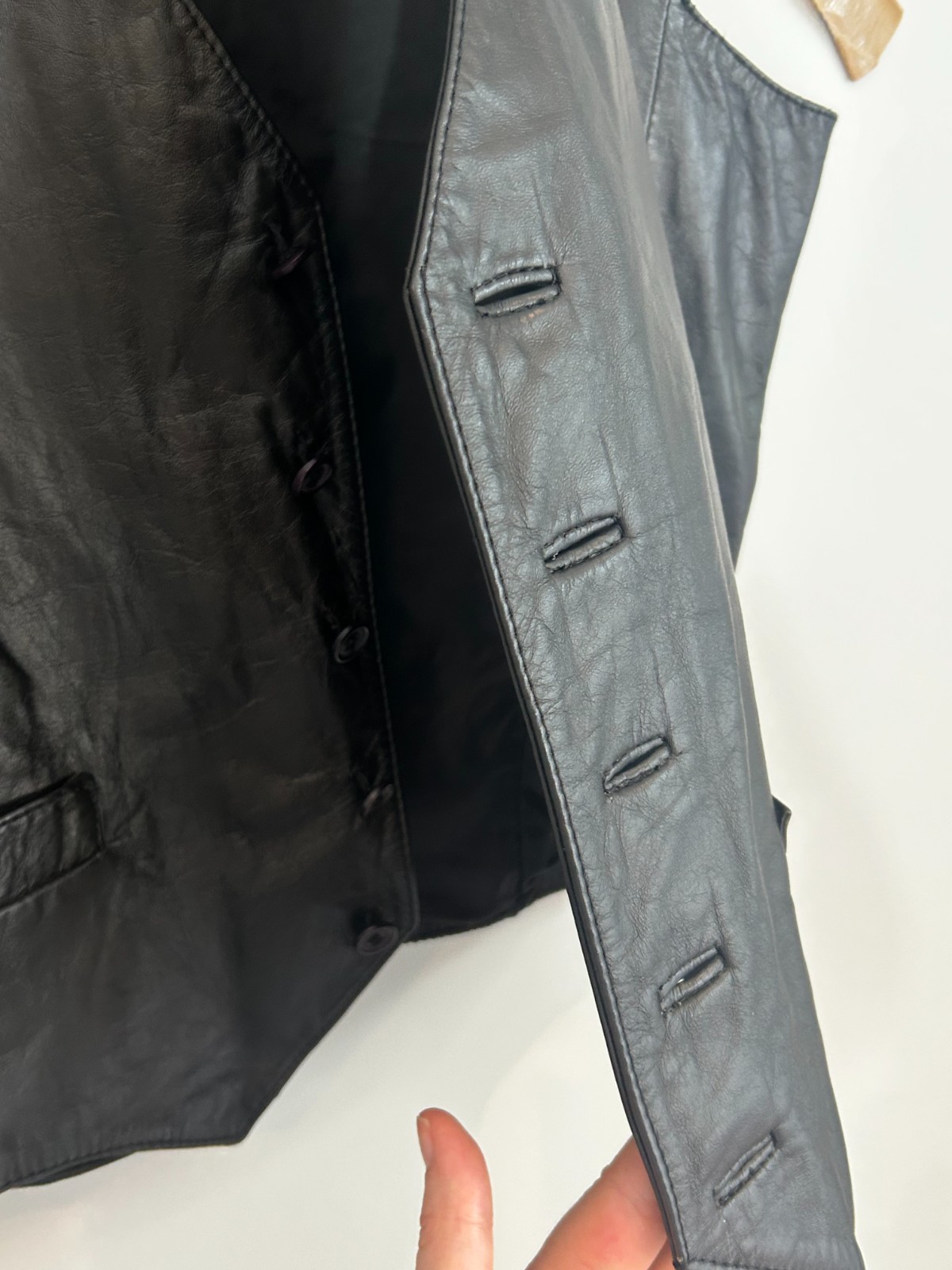 Vintage Men’s Black Leather Vest Bermans Size 38 Biker Motorcycle Western 108