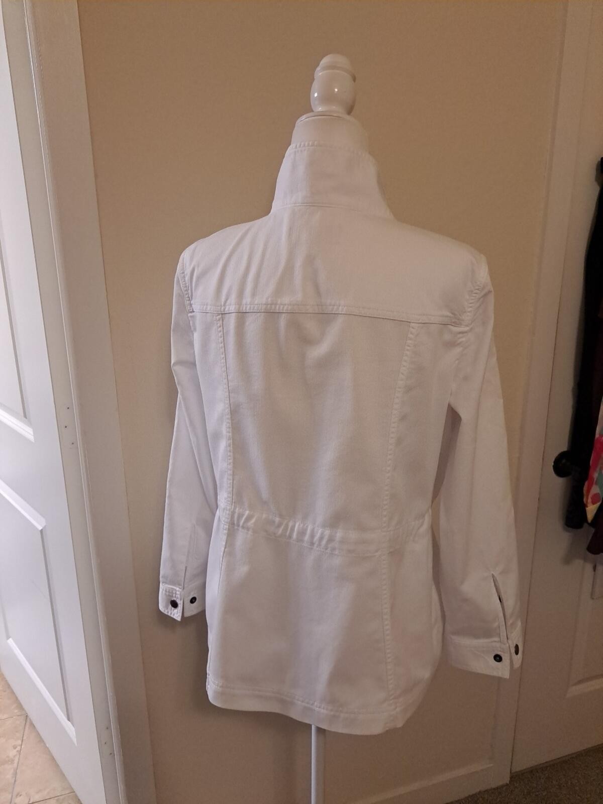 Talbots Casual Cotton Safari Jacket White Petite L EUC Returns Accepted