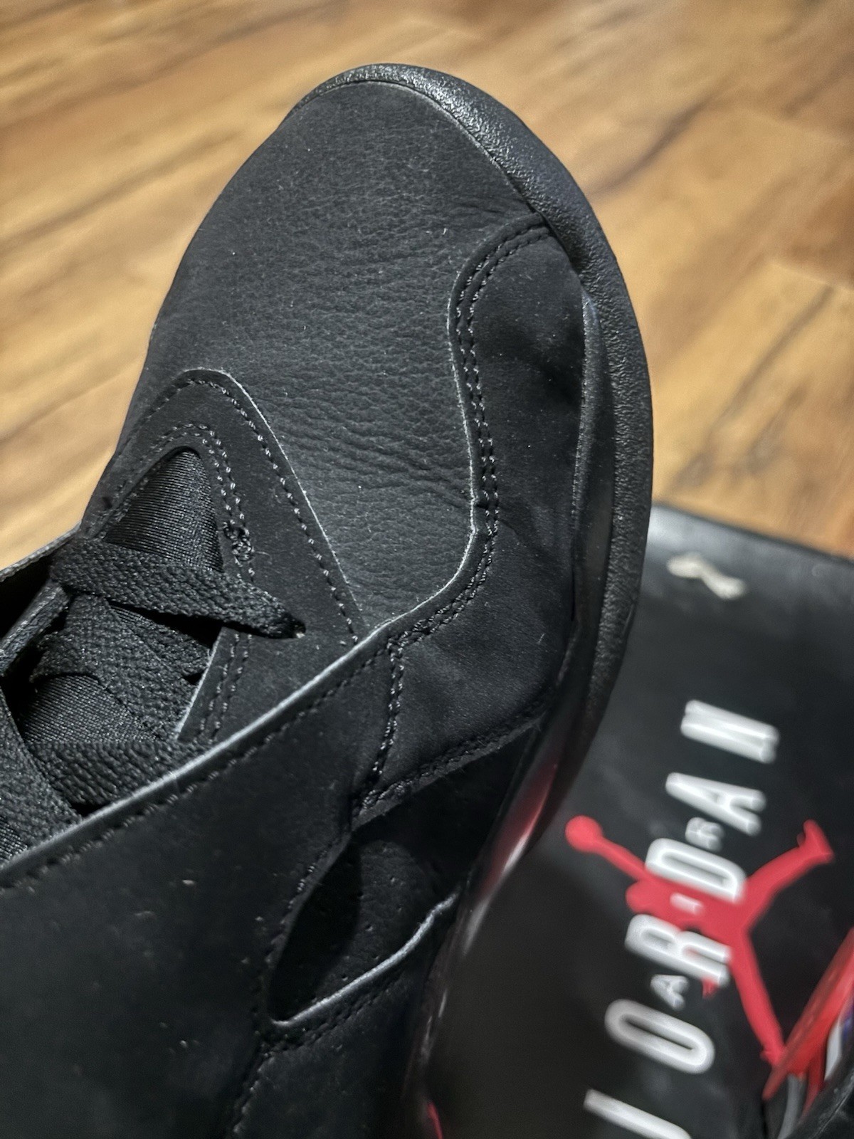 Air Jordan 8 Playoff 2023 Size 12 Bred Red Thunder
