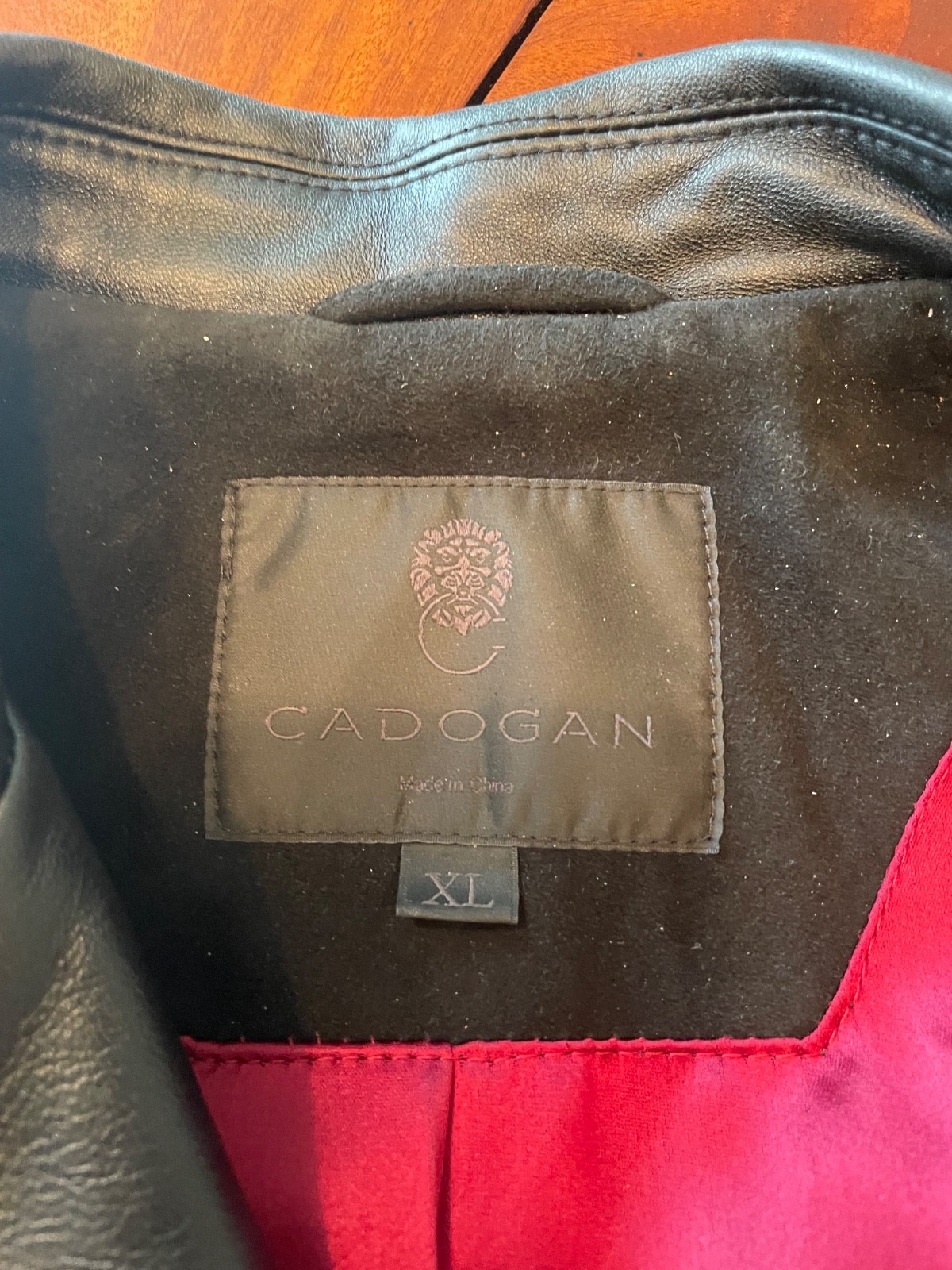 motorcycle jackets for men leather XL Cadogen tissue paper still on zippers