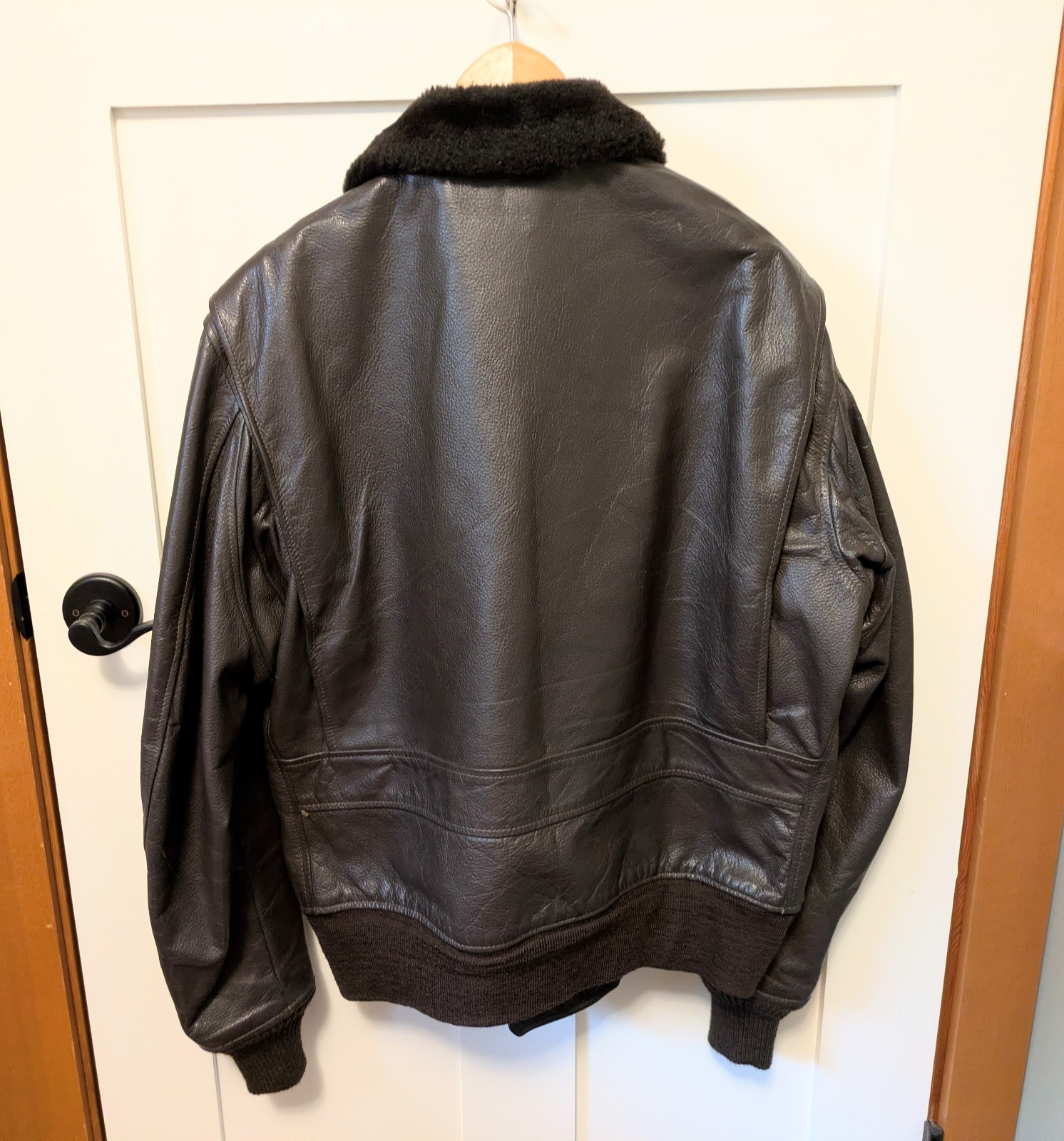 Leather Bomber Jacket – Orchard Flyer’s Intermediate, Type G-1 size 44