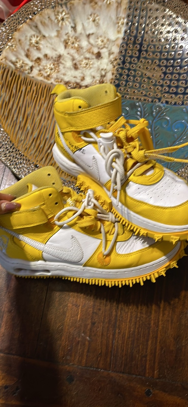 Size 9.5 Off-White x Nike Air Force 1 SP football cleats